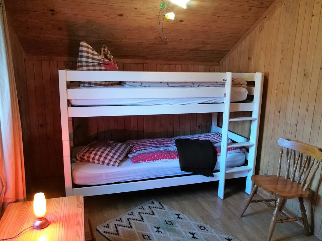 B&B Rosaly Chateau-d'Oex Szoba fotó